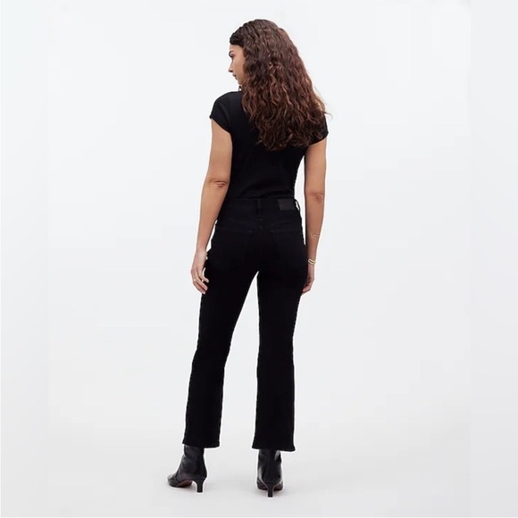 Madewell Mid Rise Kick Out Jeans Black Size 26 Tall - Picture 4 of 10